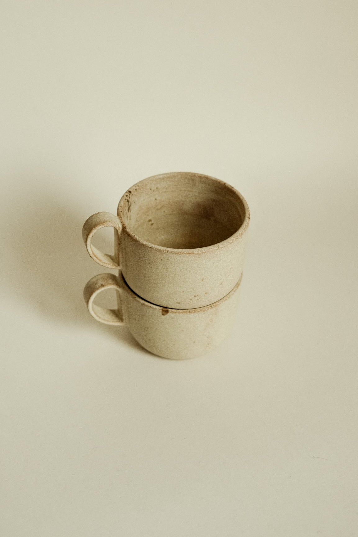 Vintage Mug in Clay