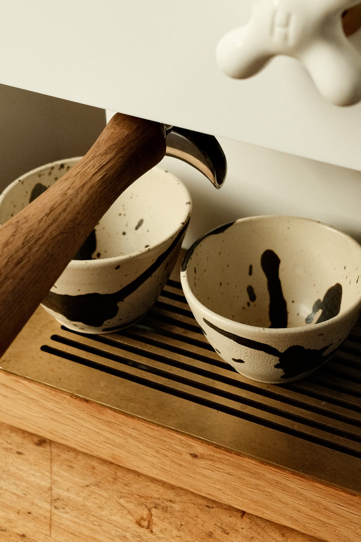 Studio Cup in Moo – Anna Morgado Ceramics